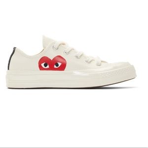 CDG CONVERSE LOW TOPS